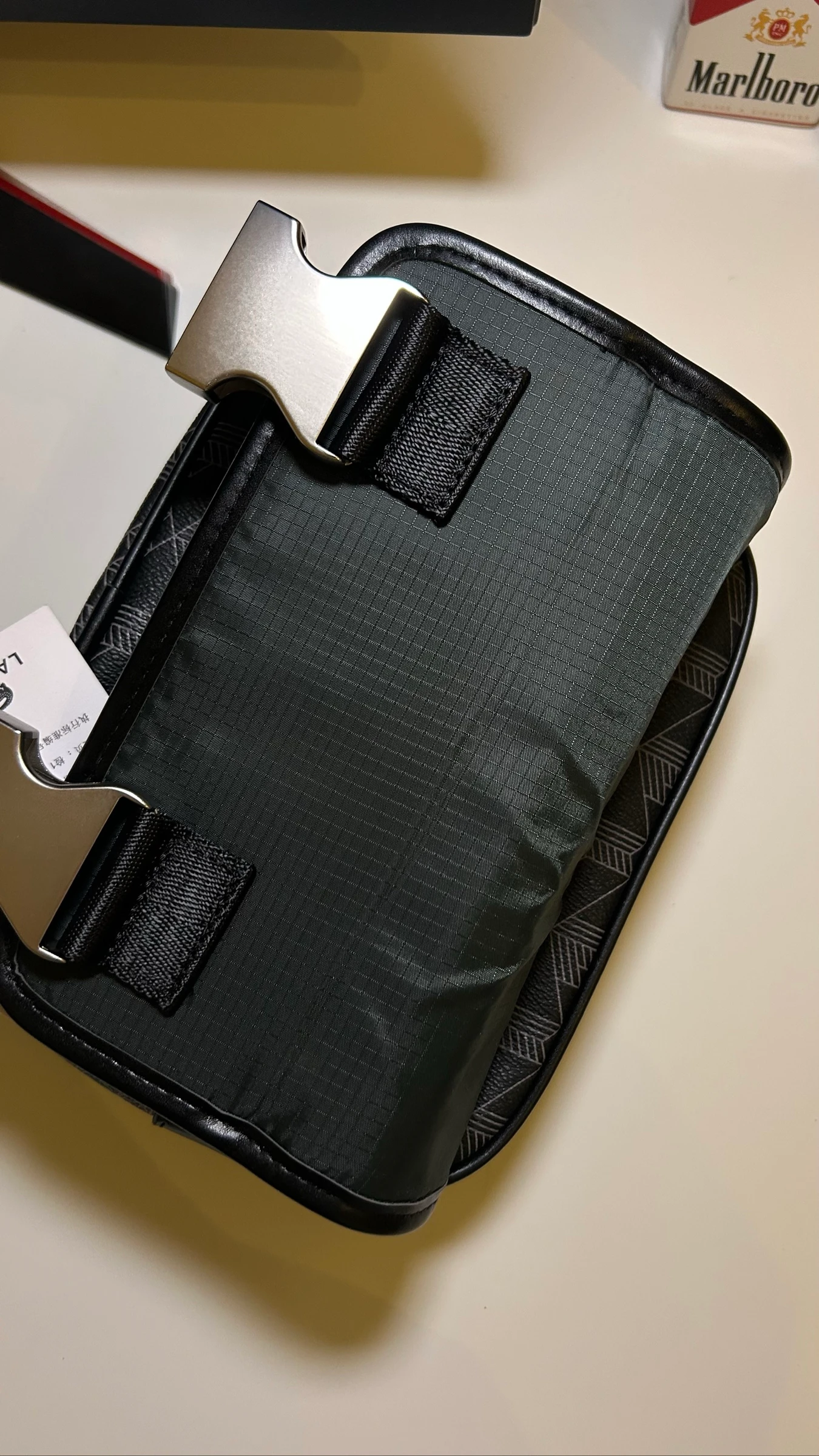 Lacoste Satchel – photo 7